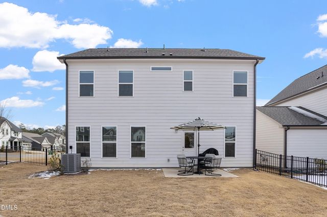 16 Ashbrook Cove, Fuquay Varina, NC 27526