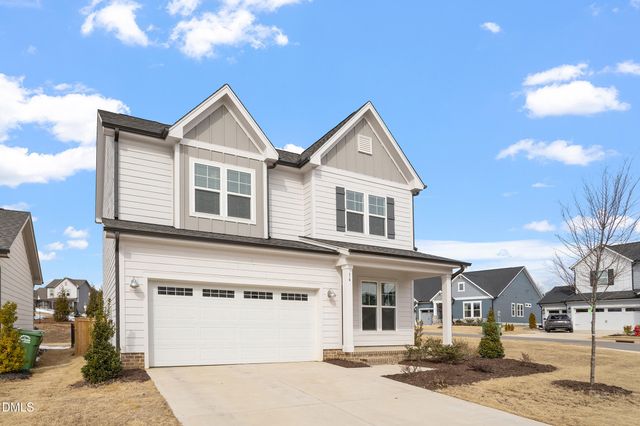 16 Ashbrook Cove, Fuquay Varina, NC 27526