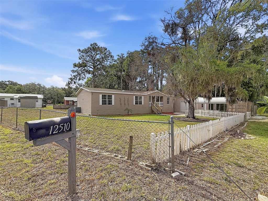 12510 BANBURY AVENUE, New Port Richey, FL 34654