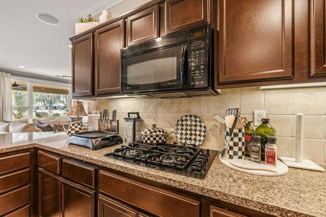 81835 Golden Star Way, La Quinta, CA 92253