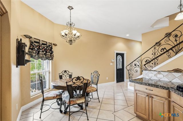 1739 Old Goliad Road, Victoria, TX 77905