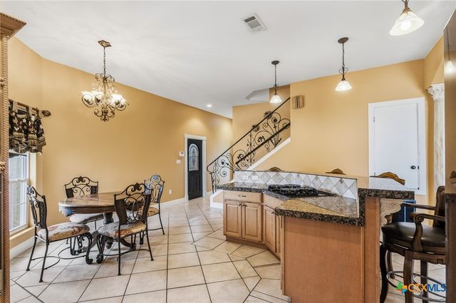 1739 Old Goliad Road, Victoria, TX 77905