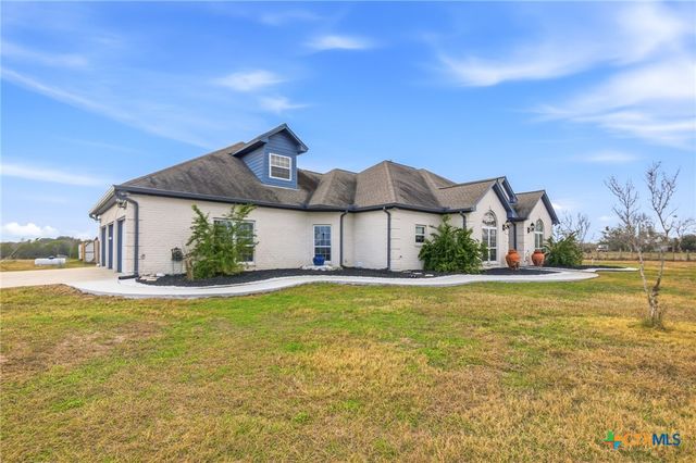 1739 Old Goliad Road, Victoria, TX 77905