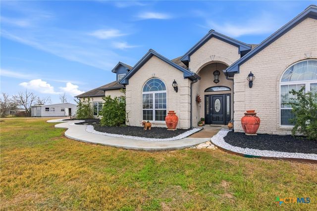 1739 Old Goliad Road, Victoria, TX 77905