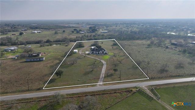 1739 Old Goliad Road, Victoria, TX 77905