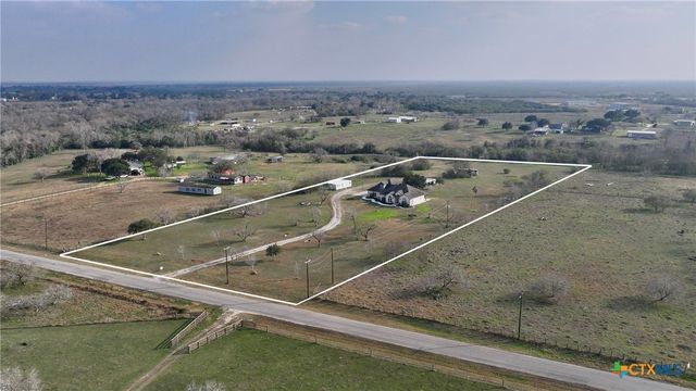 1739 Old Goliad Road, Victoria, TX 77905