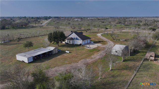 1739 Old Goliad Road, Victoria, TX 77905