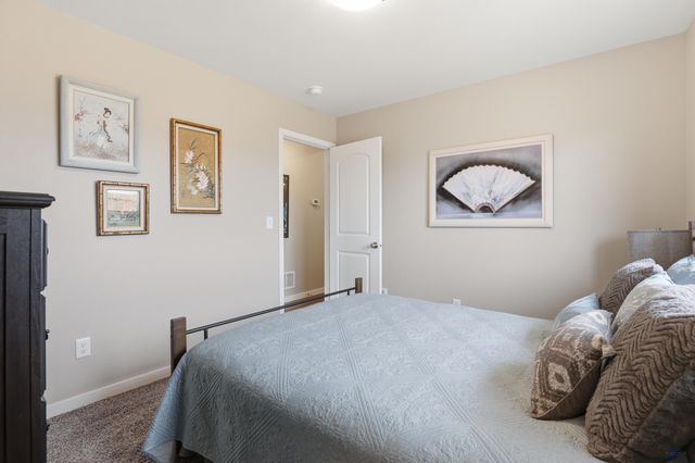 5808 DERRINGER RD, Rapid City, SD 57703