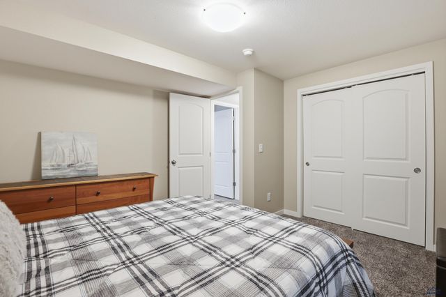 5808 DERRINGER RD, Rapid City, SD 57703