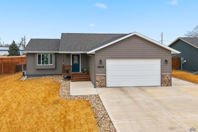 5808 DERRINGER RD, Rapid City, SD 57703