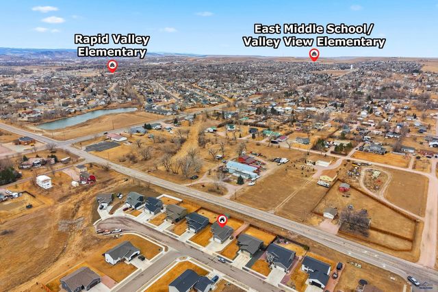 5808 DERRINGER RD, Rapid City, SD 57703