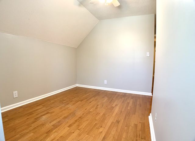 219 Jim Thorpe Dr, Clarksville, TN 37042