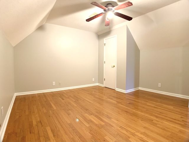 219 Jim Thorpe Dr, Clarksville, TN 37042