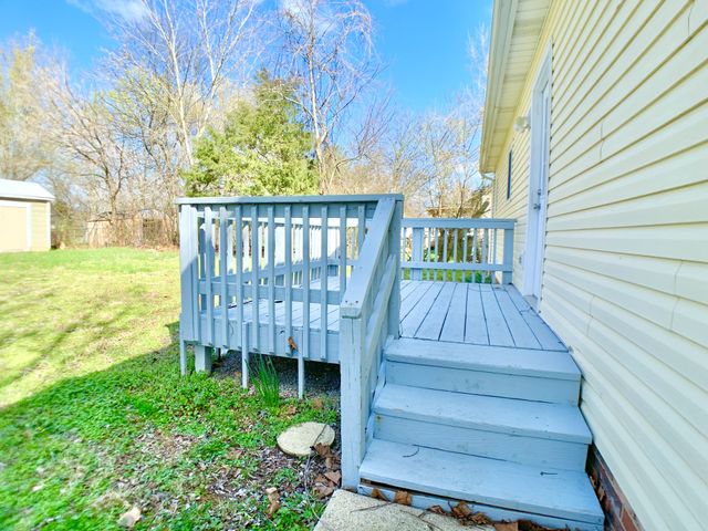 219 Jim Thorpe Dr, Clarksville, TN 37042