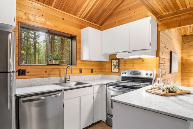 70948 Mules Ear, Black Butte Ranch, OR 97759
