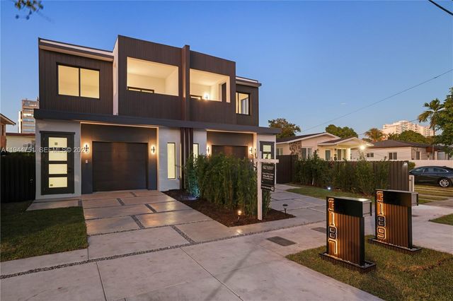 3187 SW 23rd St B, Miami, FL 33145