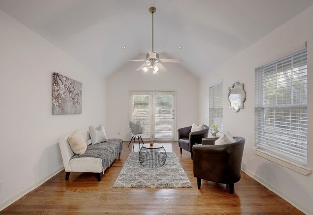 1909 WINSTED LN, Austin, TX 78703