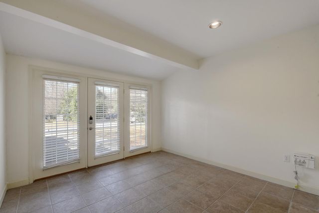 1909 WINSTED LN, Austin, TX 78703