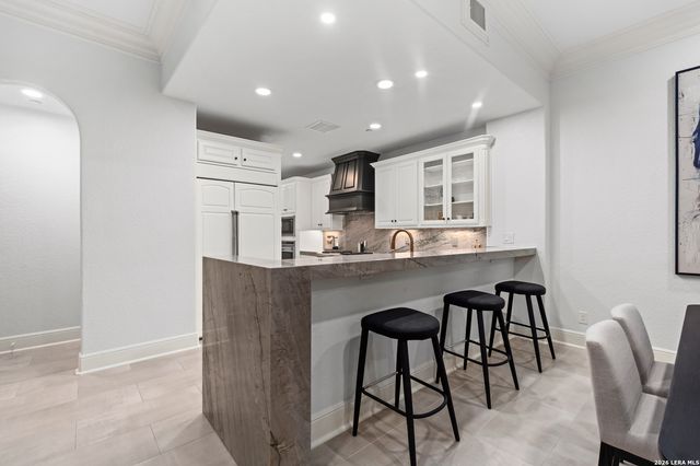 123 Eaton St Apt 102, San Antonio, TX 78209