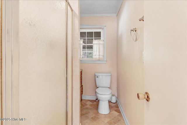 407 S Jefferson Avenue, Goldsboro, NC 27530