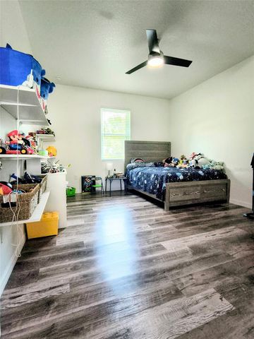 1070 LAKE ARIANA BOULEVARD, Auburndale, FL 33823
