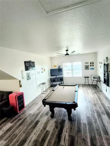 1070 LAKE ARIANA BOULEVARD, Auburndale, FL 33823