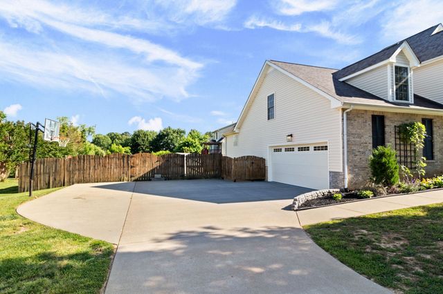 3572 Rabbit Run Trl, Adams, TN 37010