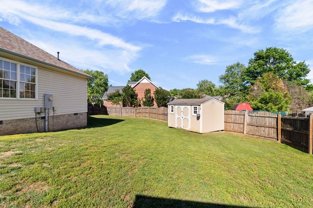 3572 Rabbit Run Trl, Adams, TN 37010