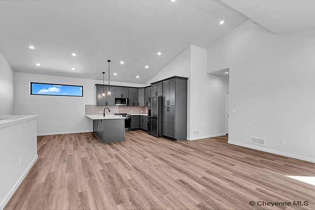 3941 SADDLEBACK LN, Cheyenne, WY 82001