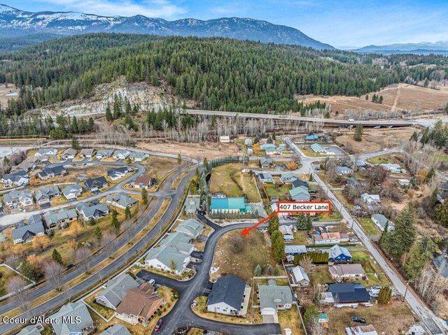 407 Becker LN, Dover, ID 83825