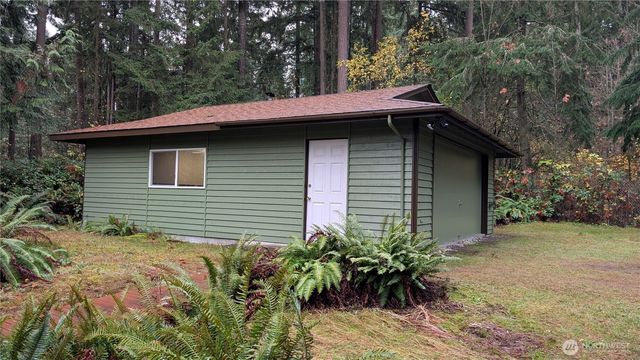 16826 41st Street E, Lake Tapps, WA 98391