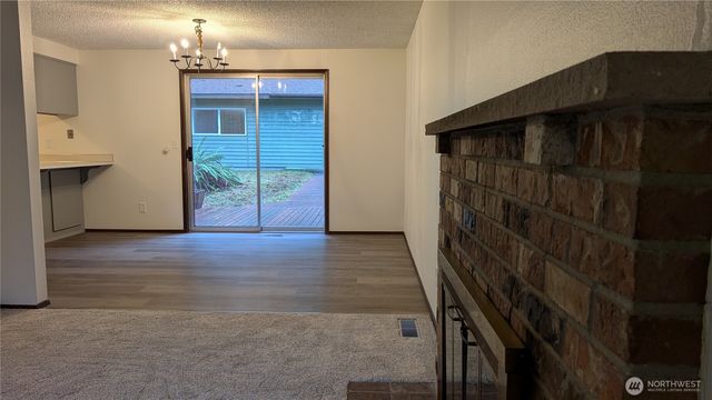 16826 41st Street E, Lake Tapps, WA 98391