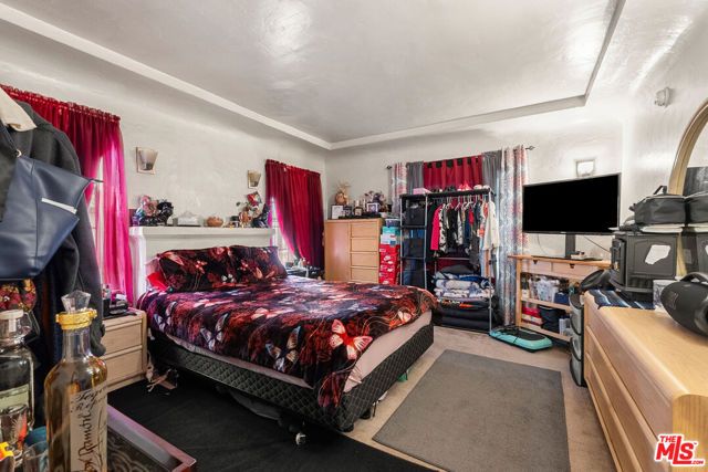 808 W Imperial Highway, Los Angeles, CA 90044