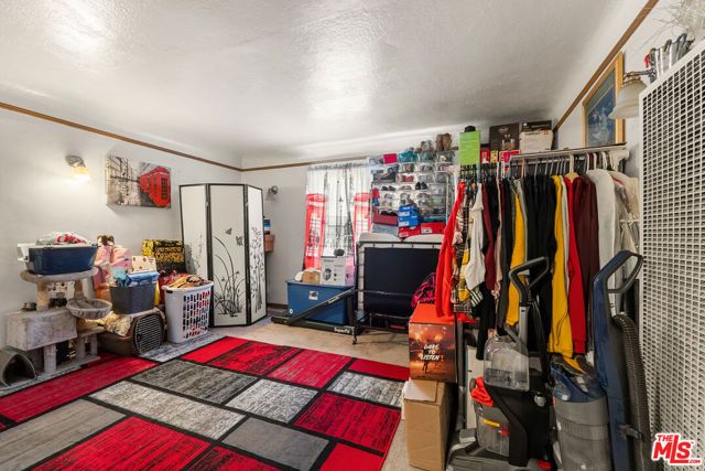 808 W Imperial Highway, Los Angeles, CA 90044