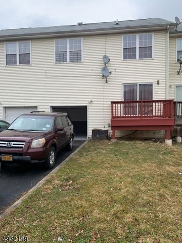 21 Holland St 21, Newark City, NJ 07103