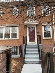 21 Holland St 21, Newark City, NJ 07103