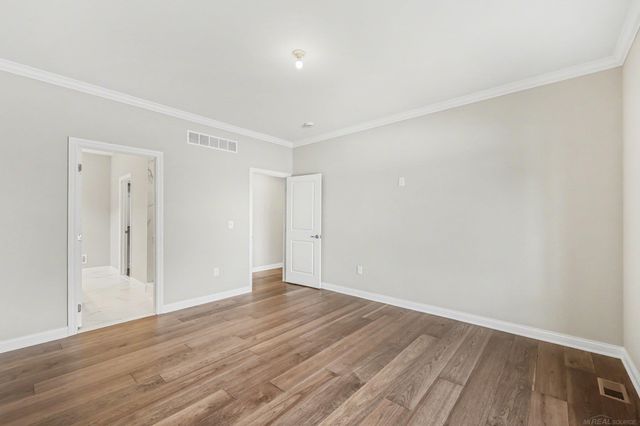 56663 Via Nesso Street, Macomb Twp, MI 48042