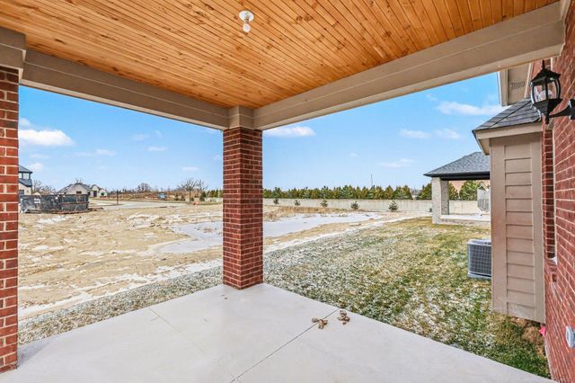 56663 Via Nesso Street, Macomb Twp, MI 48042