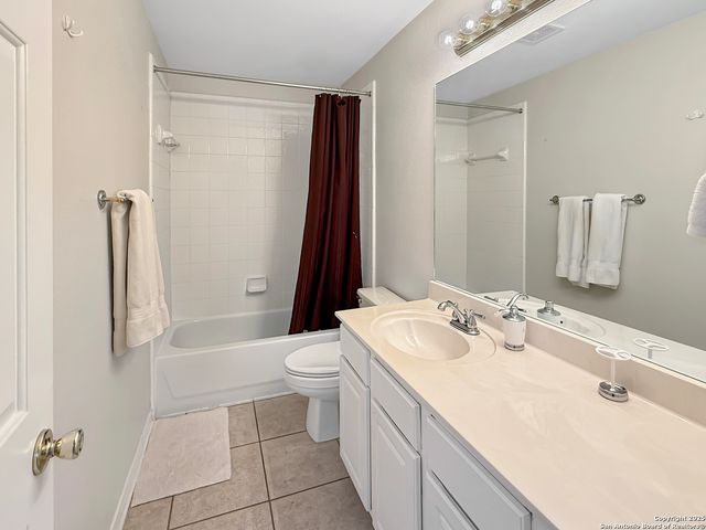 1123 Willow Knl, San Antonio, TX 78258