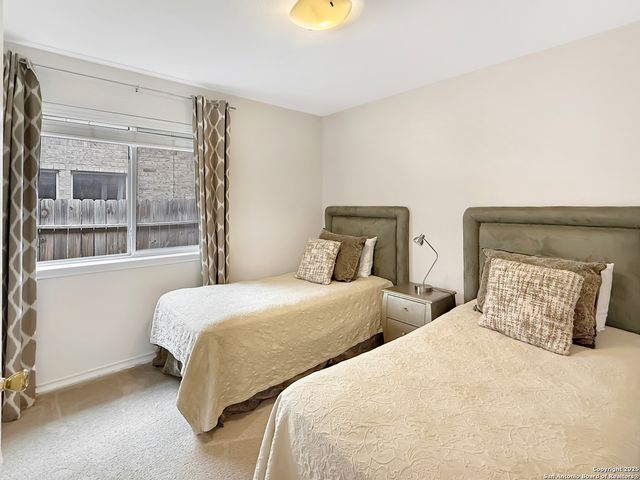 1123 Willow Knl, San Antonio, TX 78258