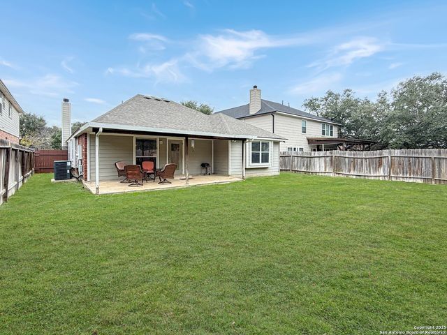 1123 Willow Knl, San Antonio, TX 78258