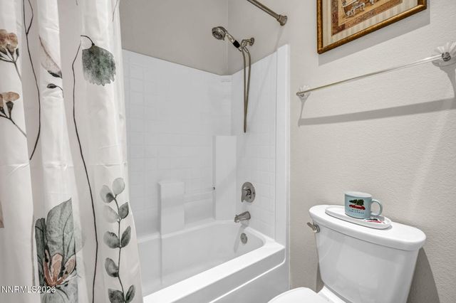 1275 S Fox Glen Court, Reno, NV 89521