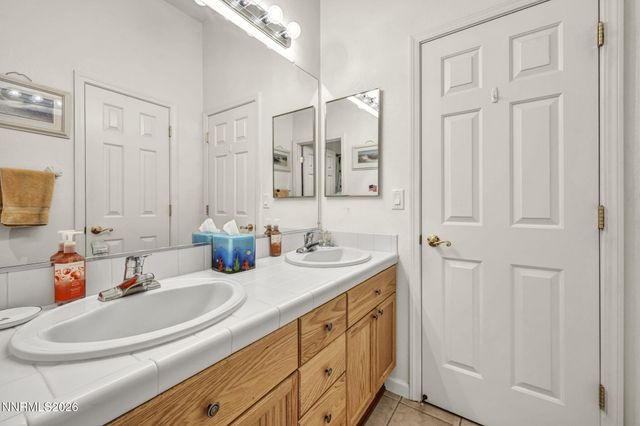1275 S Fox Glen Court, Reno, NV 89521