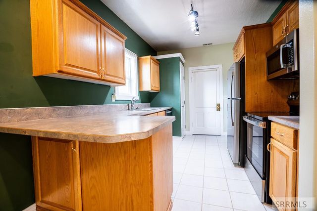 111 N 2nd W, Rigby, ID 83442