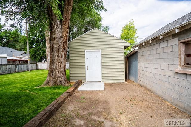 111 N 2nd W, Rigby, ID 83442