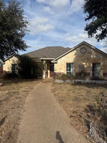 2524 Riders Way, Woodway, TX 76712