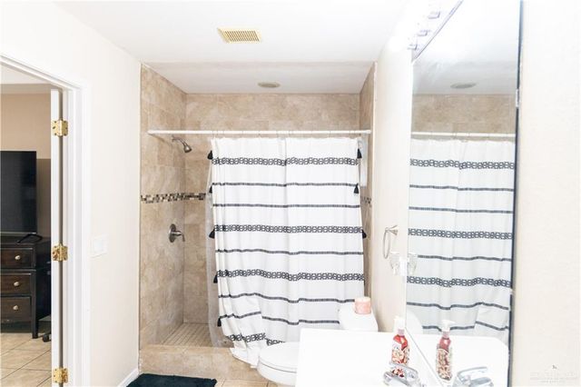 413 W Adams Avenue, Alton, TX 78573