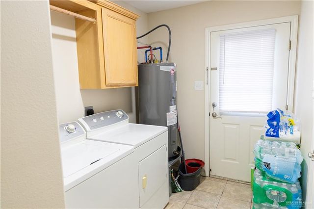 413 W Adams Avenue, Alton, TX 78573