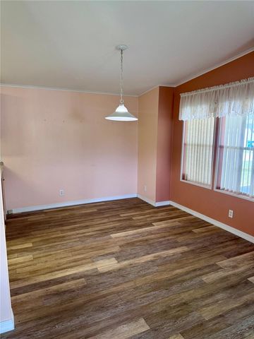 4385 MAPLE AVENUE, Edgewater, FL 32141
