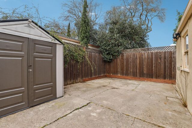 5535 8th Ave, Sacramento, CA 95820